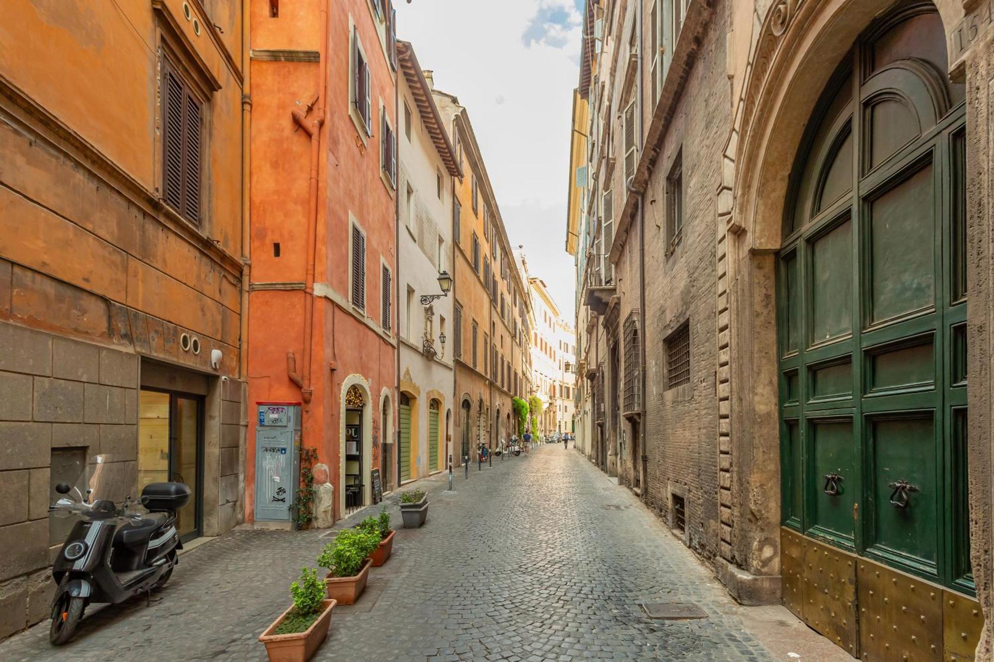 Lägenhet Old Monserrato In Campo De' Fiori Rom